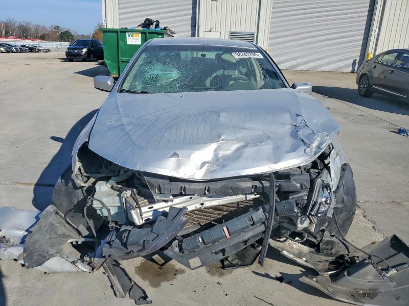 Photo 5 from auction – 2012 FORD FUSION with VIN 3FAHP0HG3CR254151