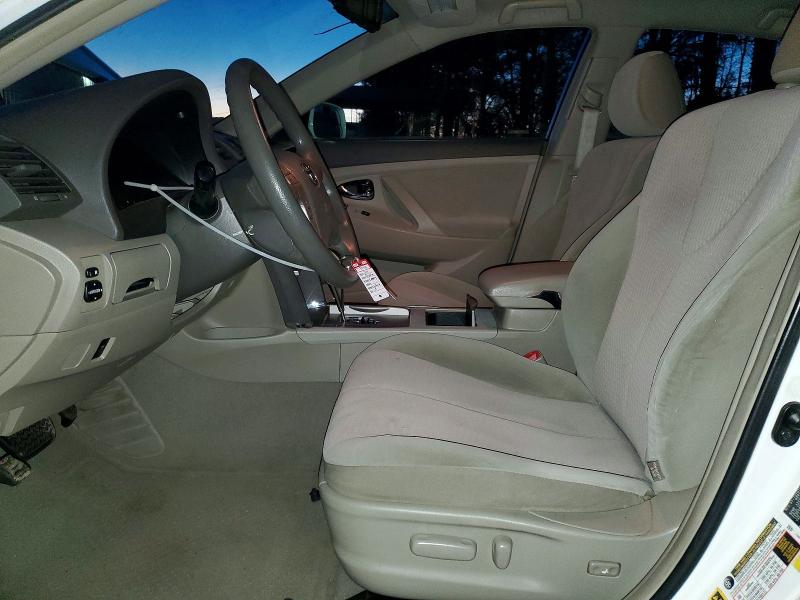 Photo 7 from auction – 2011 TOYOTA CAMRY with VIN 4T4BF3EK4BR143615