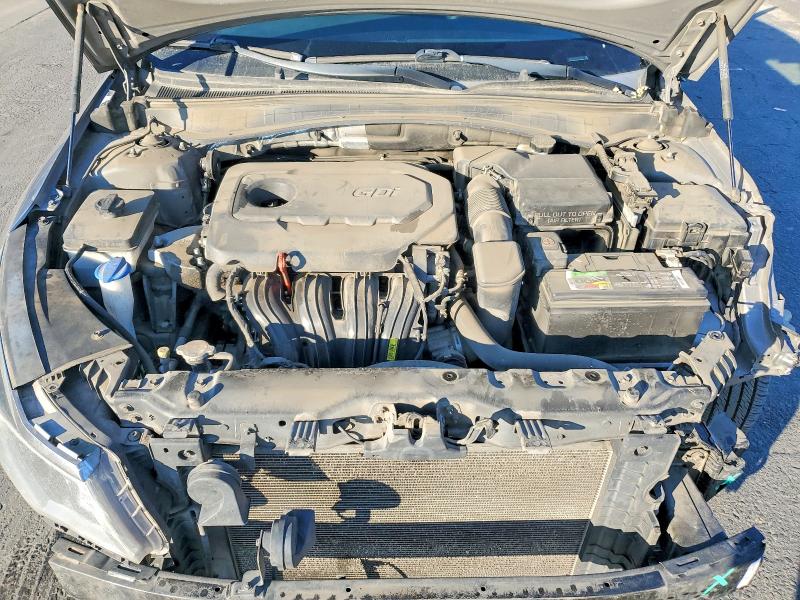 Photo 11 from auction – 2016 KIA OPTIMA with VIN 5XXGT4L3XGG113742