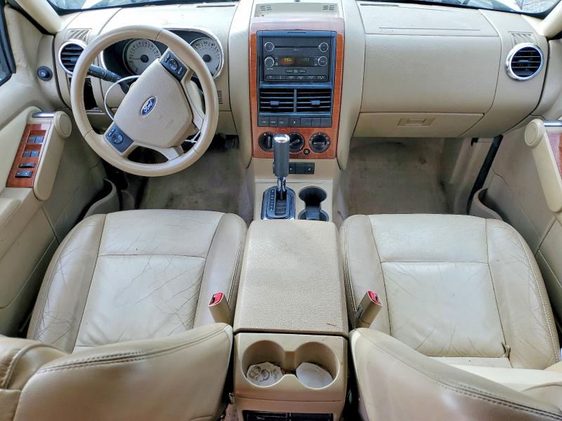 Photo 8 from auction – 2010 FORD EXPLORER E with VIN 1FMEU6EE9AUA70653