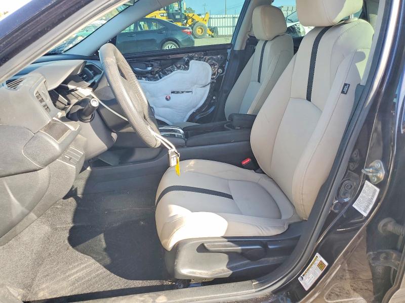 Photo 7 from auction – 2016 HONDA CIVIC EX with VIN 19XFC2F75GE058950