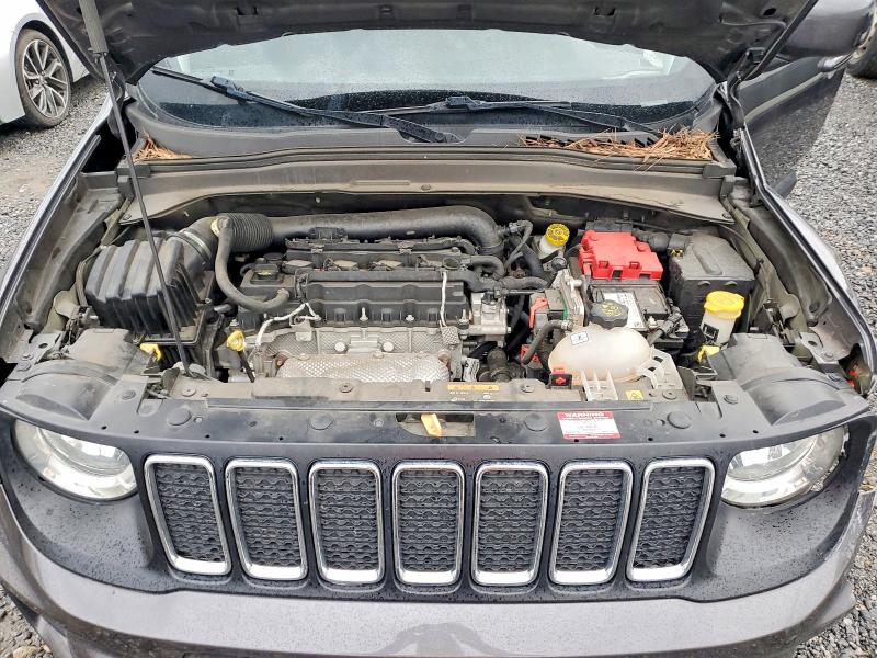 Photo 12 from auction – 2021 JEEP RENEGADE with VIN ZACNJCBB9MPN13828