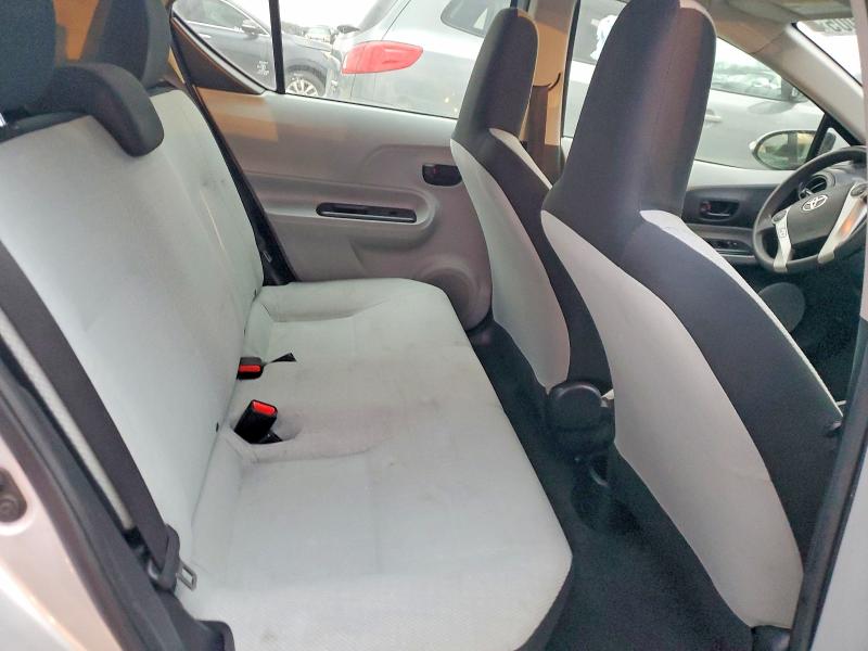 Photo 11 from auction – 2014 TOYOTA PRIUS C with VIN JTDKDTB37E1568544
