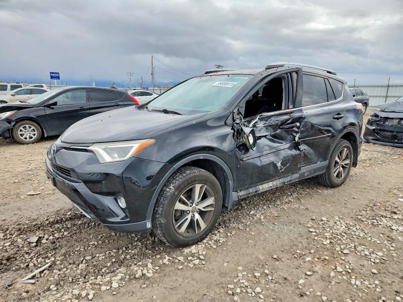 TOYOTA RAV4 XLE 2016 with VIN 2T3RFREV5GW473378 - Photo from auction