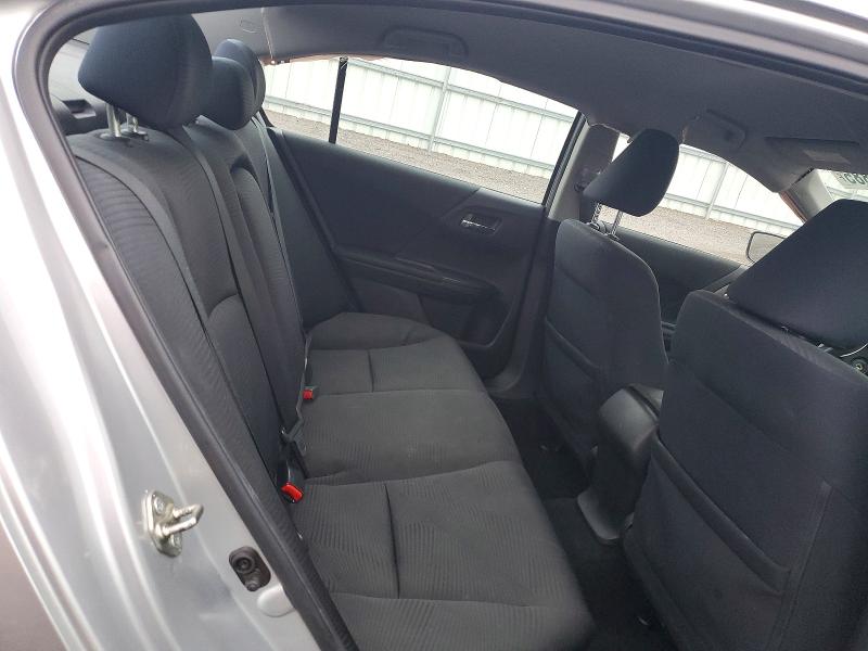 Photo 10 from auction – 2015 HONDA ACCORD with VIN 1HGCR2F38FA031582