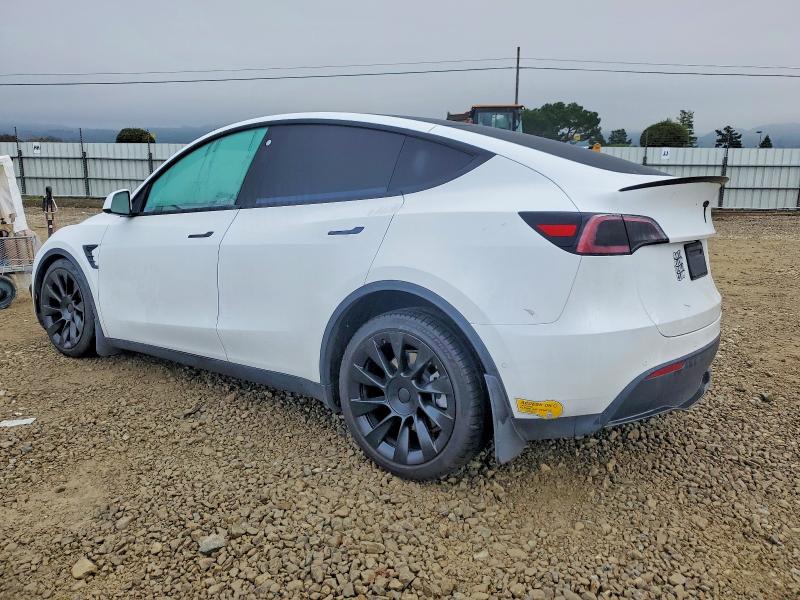 Photo 2 from auction – 2022 TESLA MODEL Y with VIN 7SAYGAEE8NF363246