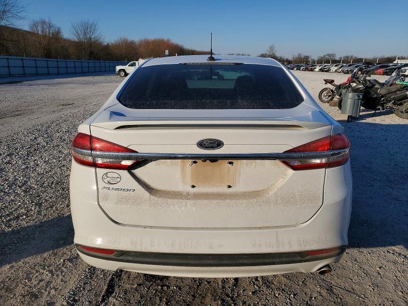 Photo 6 from auction – 2018 FORD FUSION S with VIN 3FA6P0G77JR224480
