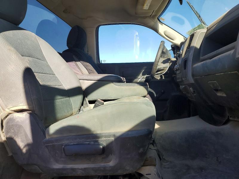Photo 10 from auction – 2016 RAM 2500 ST with VIN 3C6LR5AT8GG205491