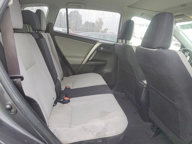 Photo 10 from auction – 2016 TOYOTA RAV4 XLE with VIN JTMWFREV2GJ072632