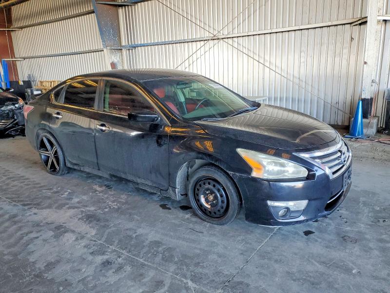 Photo 4 from auction – 2013 NISSAN ALTIMA 2.5 with VIN 1N4AL3AP2DN543874