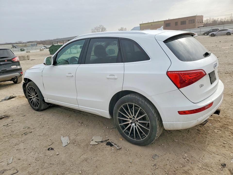 Photo 2 from auction – 2010 AUDI Q5 PREMIUM with VIN WA1LKBFP4AA057606