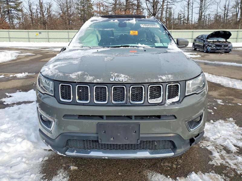 Photo 5 from auction – 2019 JEEP COMPASS with VIN 3C4NJDCB8KT741980