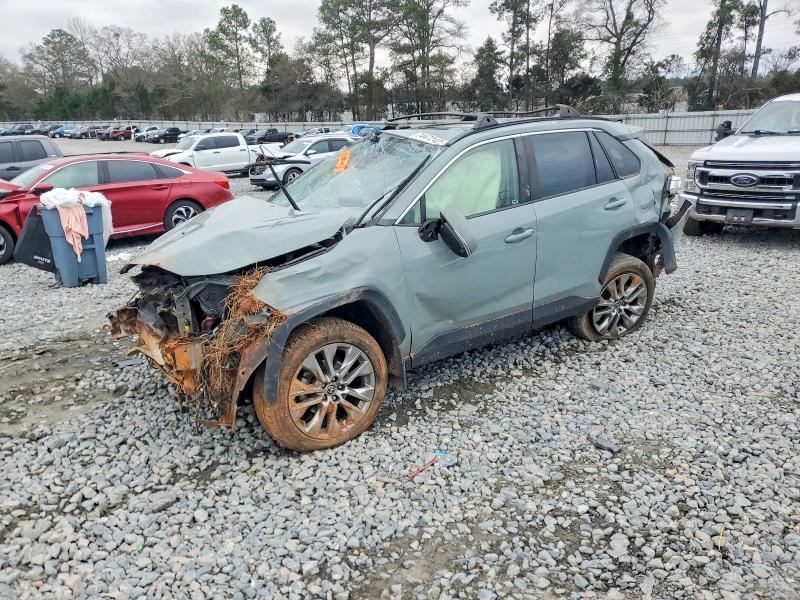 TOYOTA RAV4 2023 with VIN JTMC1RFV2PD104803 - Photo from auction