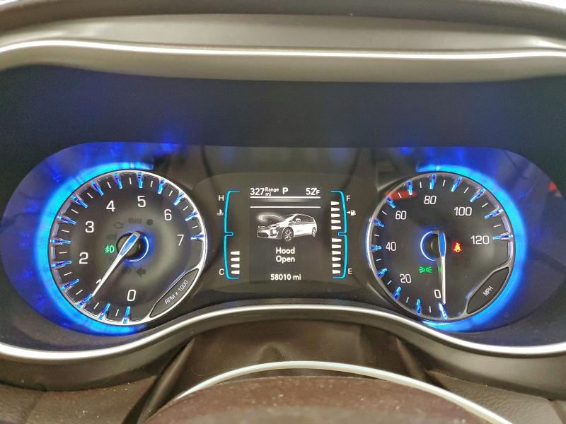 Photo 9 from auction – 2017 CHRYSLER PACIFICA T with VIN 2C4RC1BG0HR505892
