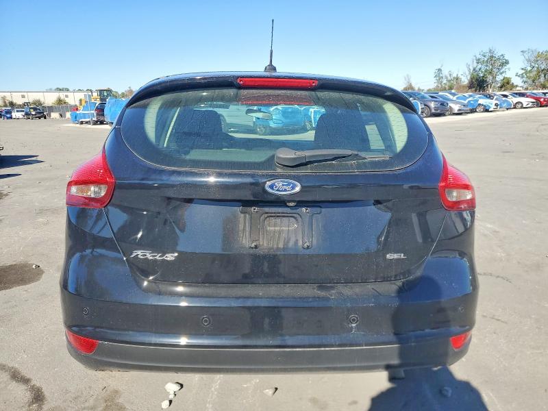 Photo 6 from auction – 2018 FORD FOCUS with VIN 1FADP3M26JL297825
