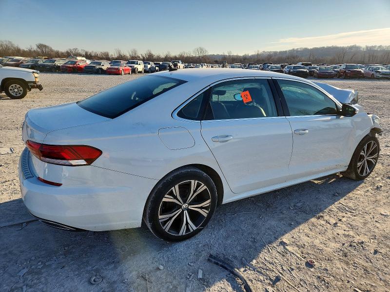 Photo 3 from auction – 2022 VOLKSWAGEN PASSAT with VIN 1VWSA7A37NC005349