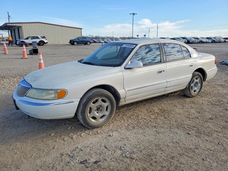 LINCOLN CONTINENTA 2000 with VIN 1LNHM97V7YY930287 - Photo from auction