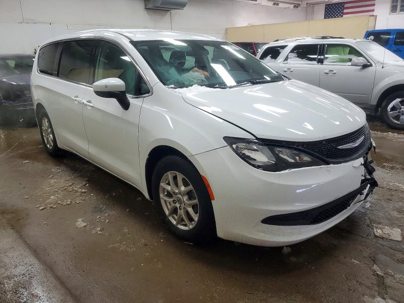 Photo 4 from auction – 2022 CHRYSLER VOYAGER with VIN 2C4RC1CG3NR103424