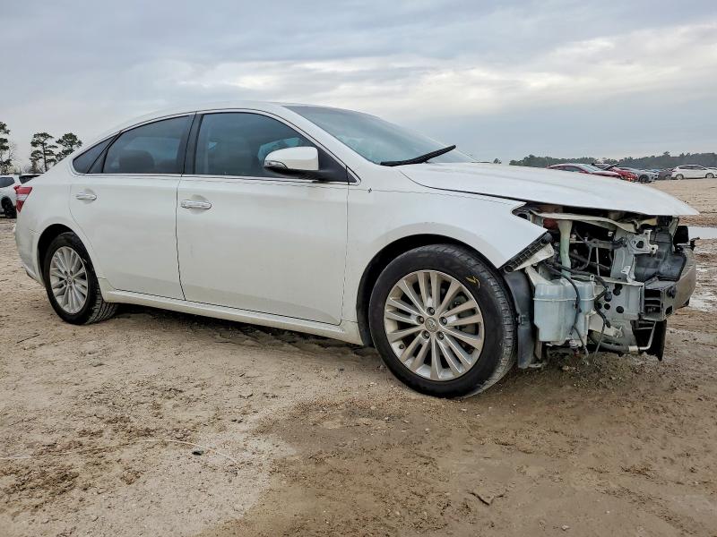 Photo 4 from auction – 2015 TOYOTA AVALON HYB with VIN 4T1BD1EB2FU046469