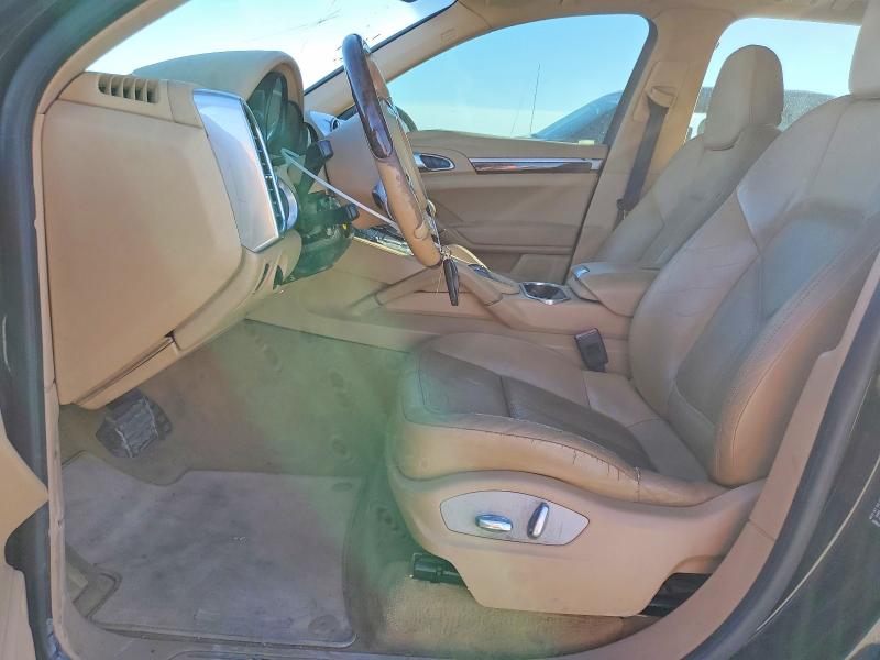 Photo 7 from auction – 2013 PORSCHE CAYENNE with VIN WP1AA2A27DLA19063