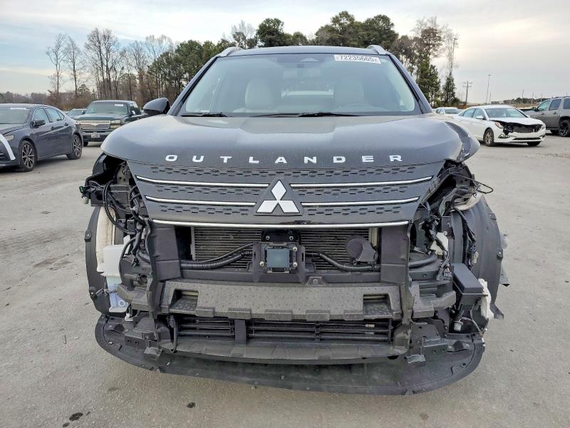 Photo 5 from auction – 2023 MITSUBISHI OUTLANDER with VIN JA4J3VA89PZ010720