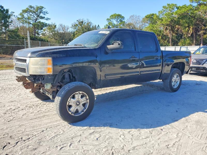 CHEVROLET SILVERADO 2007 مع رقم تعريف المركبة 2GCEC13C571500386 - صورة من المزاد