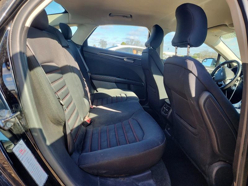 Photo 10 from auction – 2016 FORD FUSION SE with VIN 3FA6P0H78GR178343