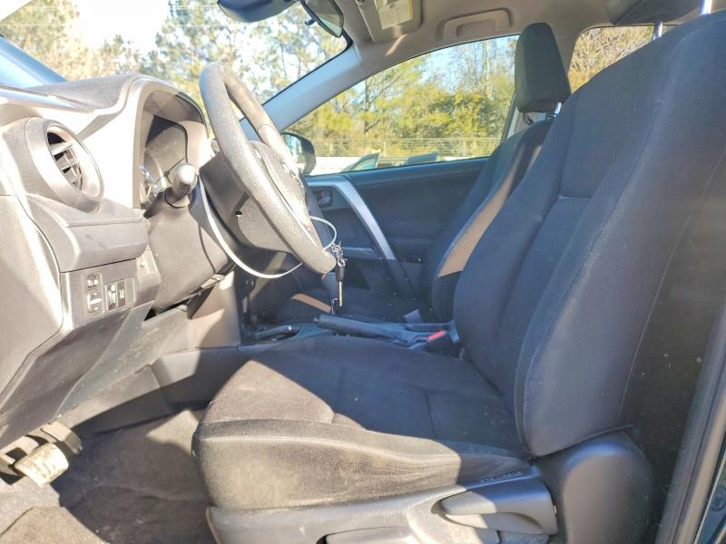 Photo 7 from auction – 2017 TOYOTA RAV4 LE with VIN JTMZFREV7HJ137036