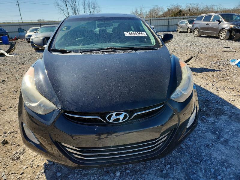 Photo 5 from auction – 2012 HYUNDAI ELANTRA with VIN 5NPDH4AE9CH127803