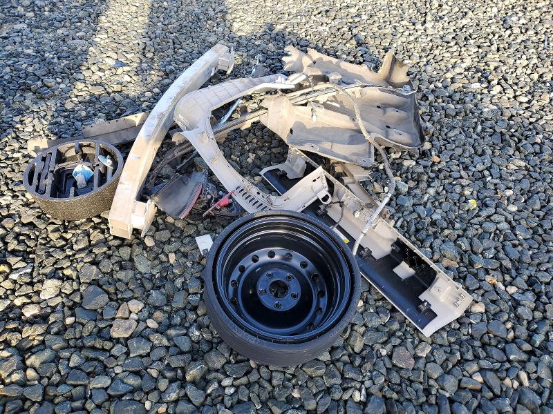 Photo 13 from auction – 2017 CHRYSLER PACIFICA T with VIN 2C4RC1BGXHR526622
