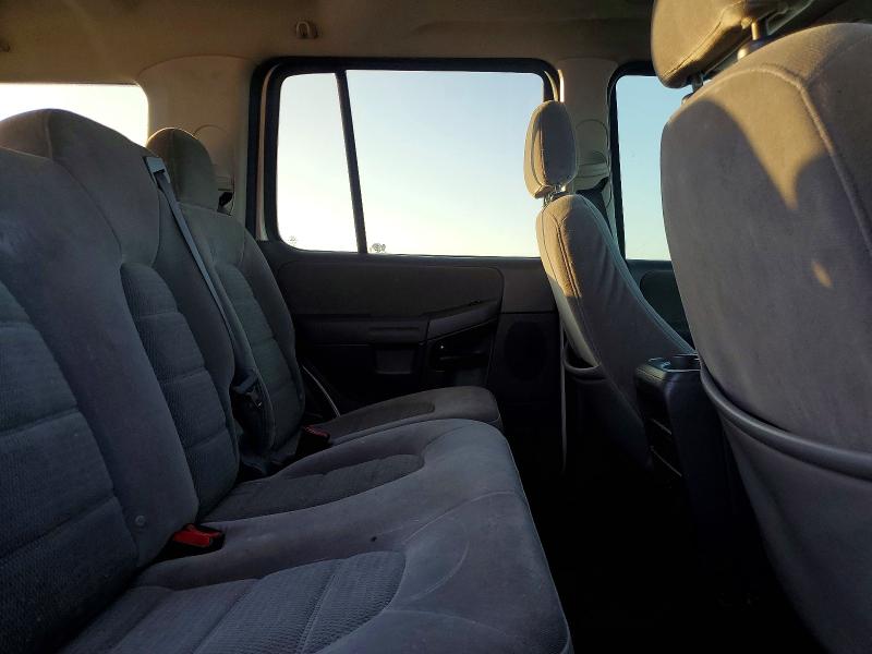 Photo 11 from auction – 2005 FORD EXPLORER with VIN 1FMZU73K45ZA57964