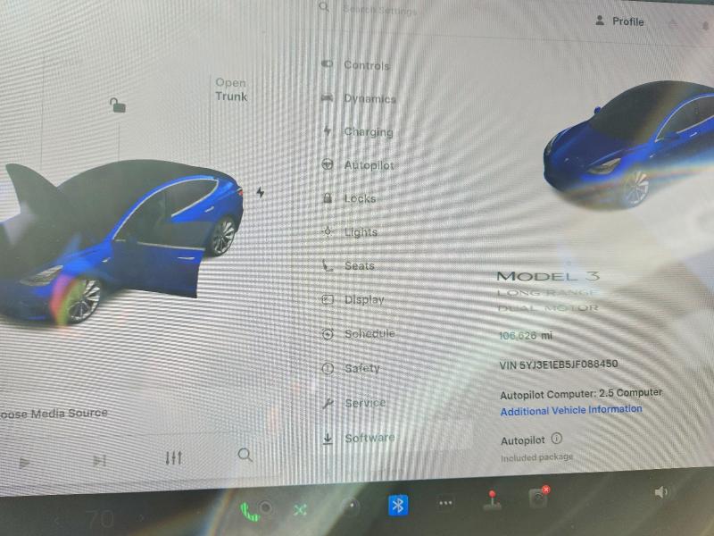 Photo 9 from auction – 2018 TESLA MODEL 3 with VIN 5YJ3E1EB5JF088450