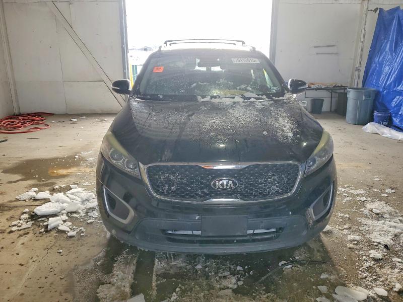 Photo 5 from auction – 2017 KIA SORENTO LX with VIN 5XYPG4A58HG288643
