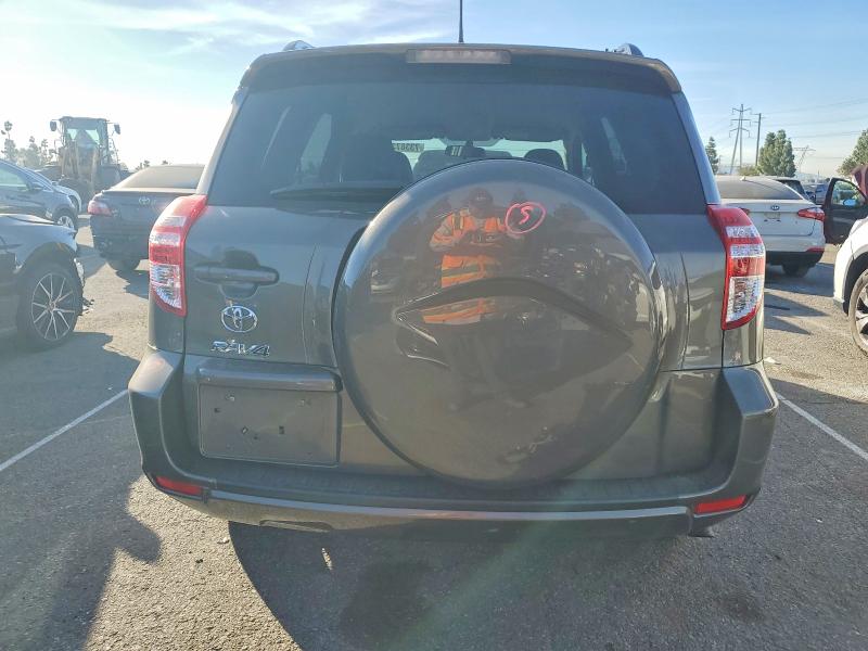 Photo 6 from auction – 2012 TOYOTA RAV4 with VIN 2T3ZK4DV3CW016708