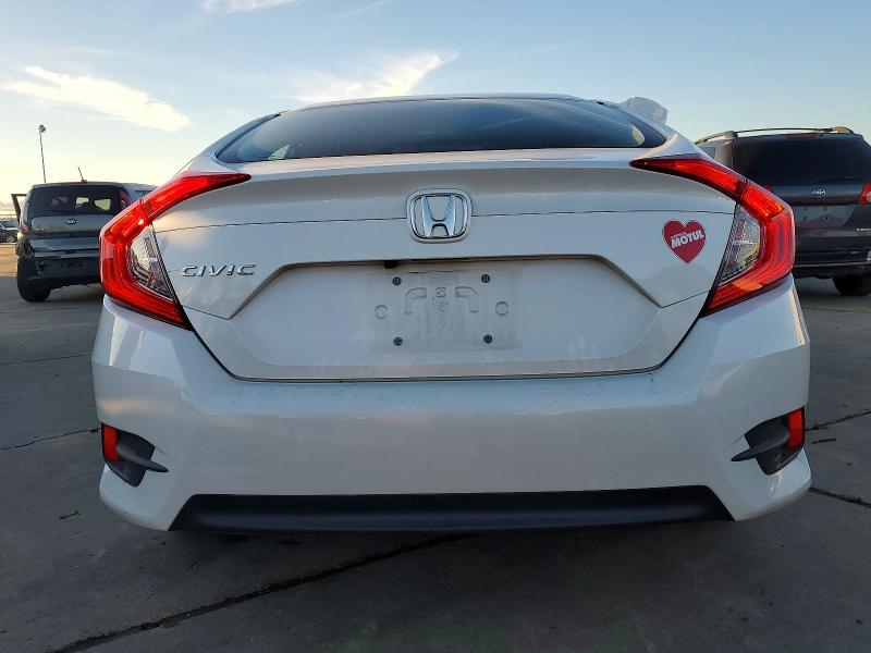 صورة رقم 6 من المزاد - 2016 HONDA CIVIC EX مع VIN 19XFC2F70GE249448