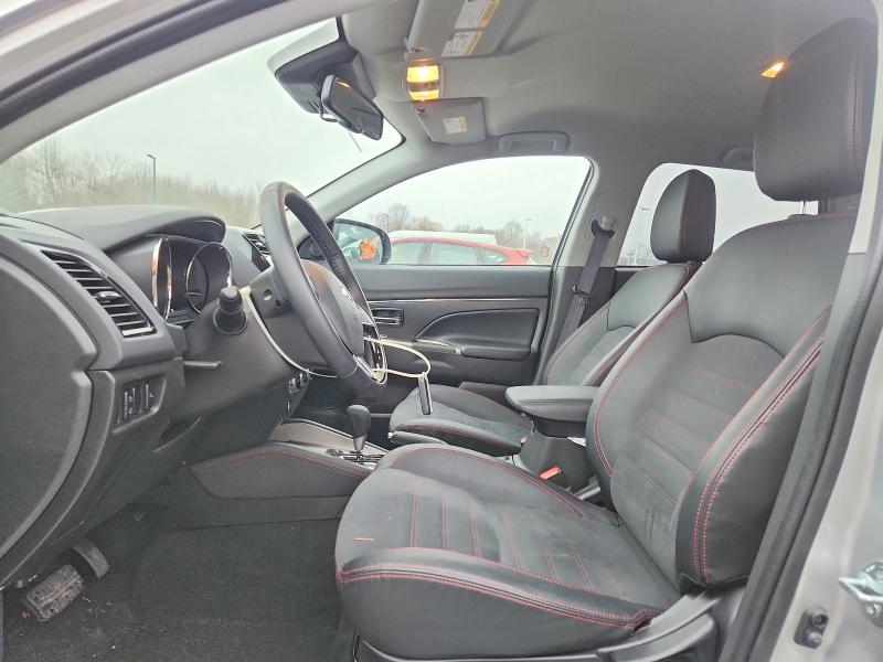 Photo 7 from auction – 2025 MITSUBISHI OUTLANDER with VIN JA4ARUAU2SU001059
