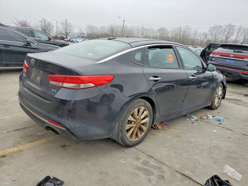 Photo 3 from auction – 2016 KIA OPTIMA EX with VIN 5XXGU4L37GG040536