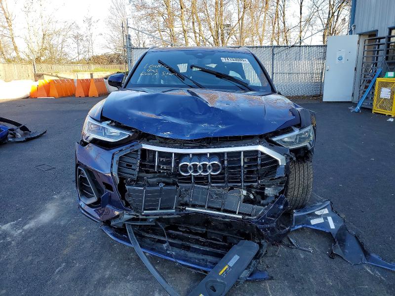 Photo 5 from auction – 2024 AUDI Q3 PREMIUM with VIN WA1EECF38R1116106