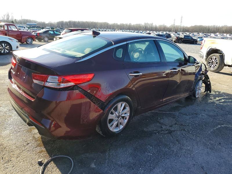 Photo 3 from auction – 2016 KIA OPTIMA LX with VIN 5XXGT4L33GG067607