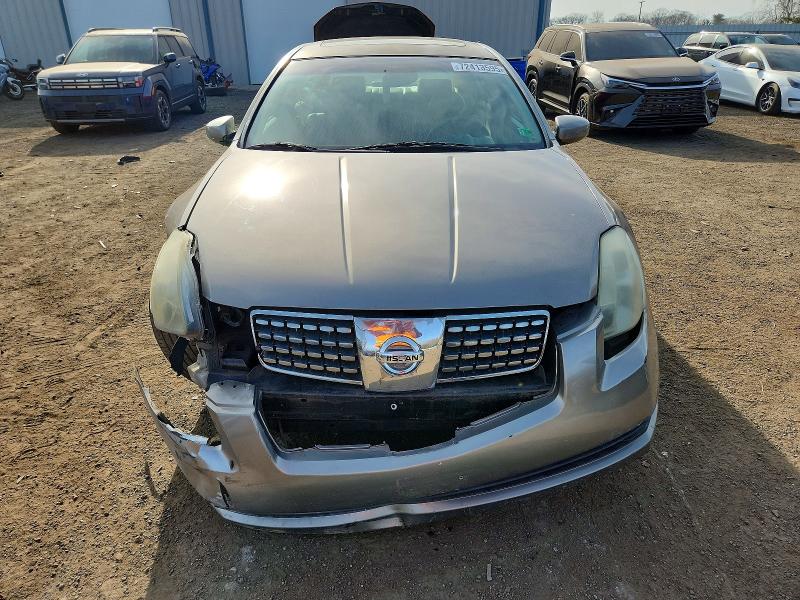 Photo 5 from auction – 2005 NISSAN MAXIMA SE with VIN 1N4BA41E55C867722