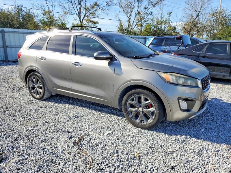 Photo 4 from auction – 2016 KIA SORENTO with VIN 5XYPK4A57GG118139