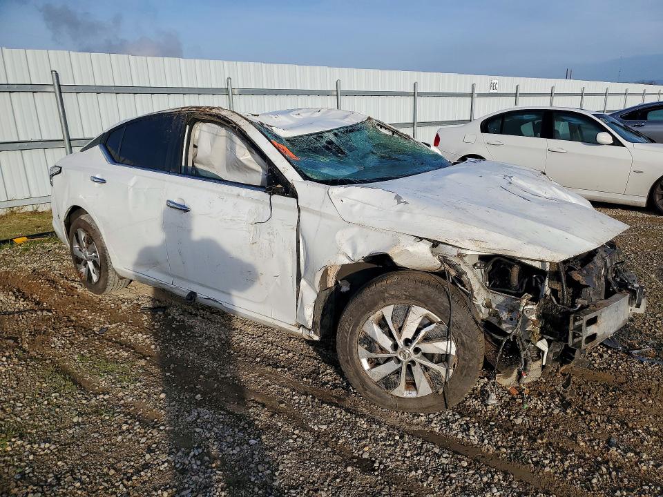 Photo 4 from auction – 2021 NISSAN ALTIMA with VIN 1N4BL4BV5MN402725
