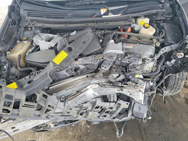Photo 11 from auction – 2011 TOYOTA PRIUS with VIN JTDKN3DU8B1477801