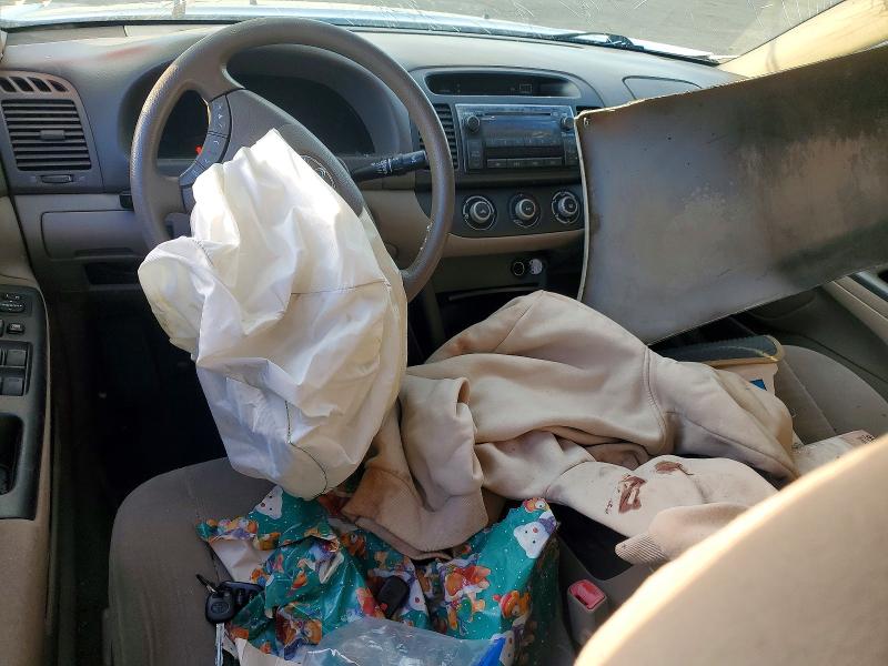 Photo 8 from auction – 2006 TOYOTA CAMRY with VIN 4T1BF32K76U635186