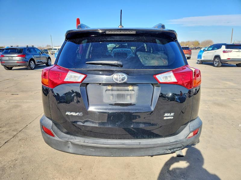 Photo 6 from auction – 2014 TOYOTA RAV4 XLE with VIN 2T3RFREV7EW168025