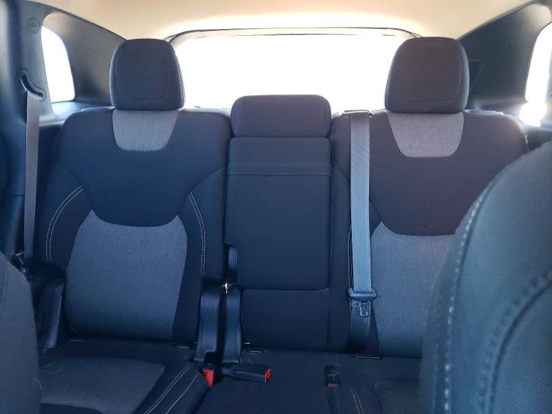 Photo 10 from auction – 2014 JEEP CHEROKEE with VIN 1C4PJLCSXEW318979