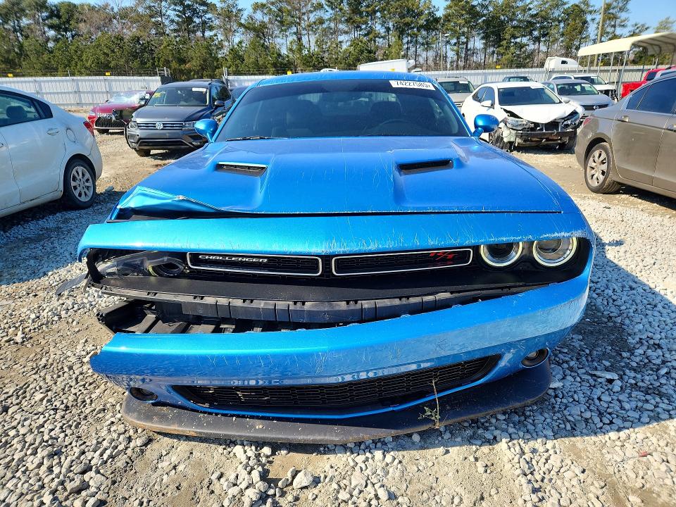 Photo 5 from auction – 2016 DODGE CHALLENGER with VIN 2C3CDZFJ4GH255539