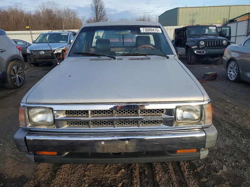 Photo 5 from auction – 1986 MAZDA B2000 with VIN JM2UF1117G0529979
