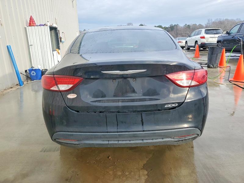 Photo 6 from auction – 2016 CHRYSLER 200 with VIN 1C3CCCFB2GN182753