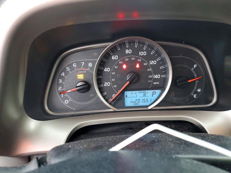 Photo 9 from auction – 2015 TOYOTA RAV4 XLE with VIN JTMRFREV4FJ037103